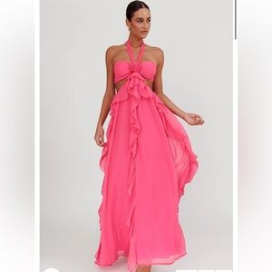Selfie Leslie | Dresses | Selfie Leslie Santiago Cutout Maxi Dress |  Poshmark